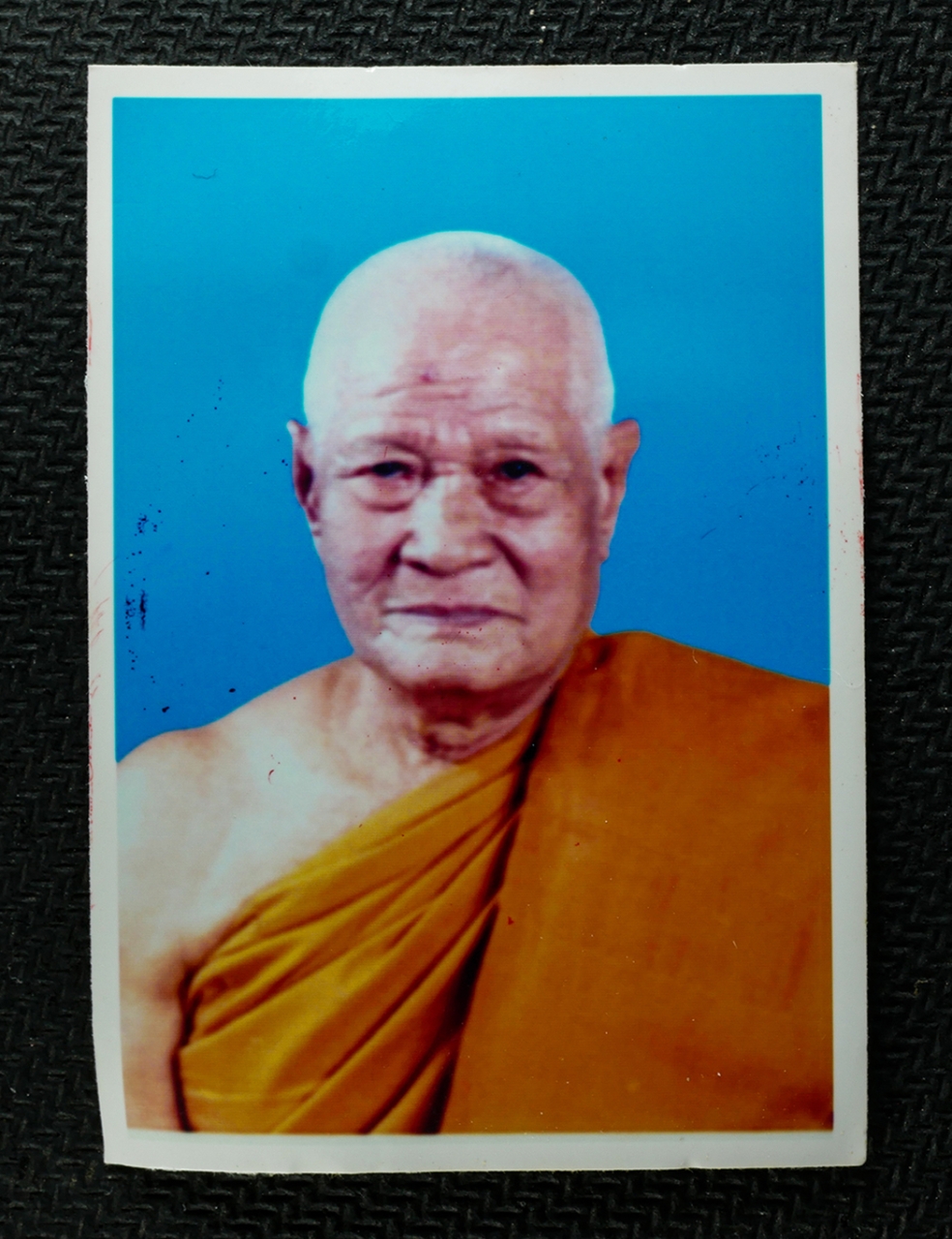 30Jul2025ED (15)ap.jpg - รูปถ่ายเก่า หลวงพ่อนาค นาคเสโน วัดหนองพะวา อ.บ้านค่าย จ.ระยอง หลวงพ่อนาค ศิษย์สืบทอด วิชาอาคม หลวงปู่ทิม และหลวงปู่แก้ว วัดละหารไร่ และยังได้เรียนวิชา [..] | https://kamulet.in.th